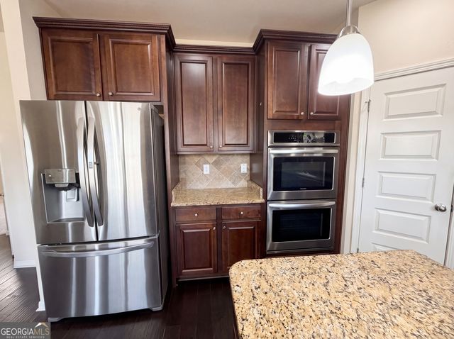 798 Kallispel Court, Hampton, GA 30228