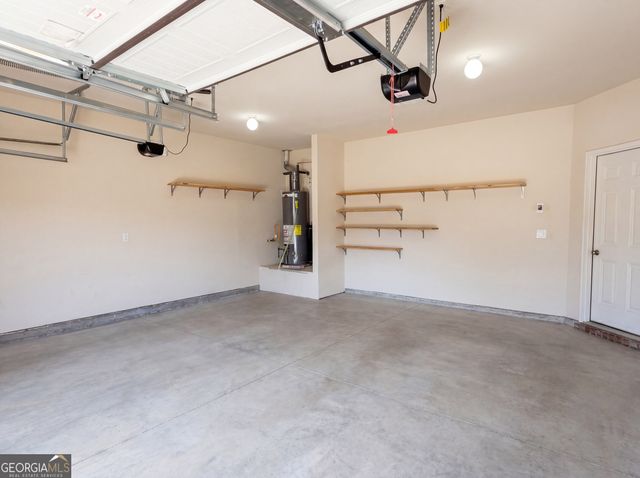 798 Kallispel Court, Hampton, GA 30228