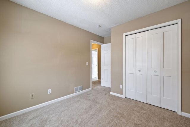 1002 Cross Road, Eagan, MN 55123