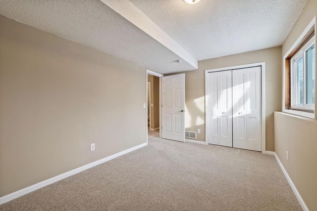 1002 Cross Road, Eagan, MN 55123