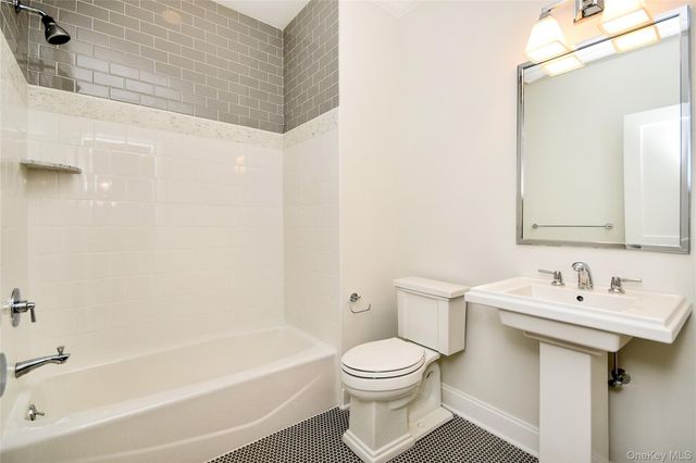 31 Cedar Place, Rye, NY 10580