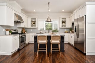 31 Cedar Place, Rye, NY 10580
