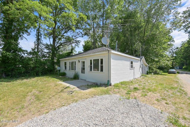2320 County Road 2, Swanton, OH 43558