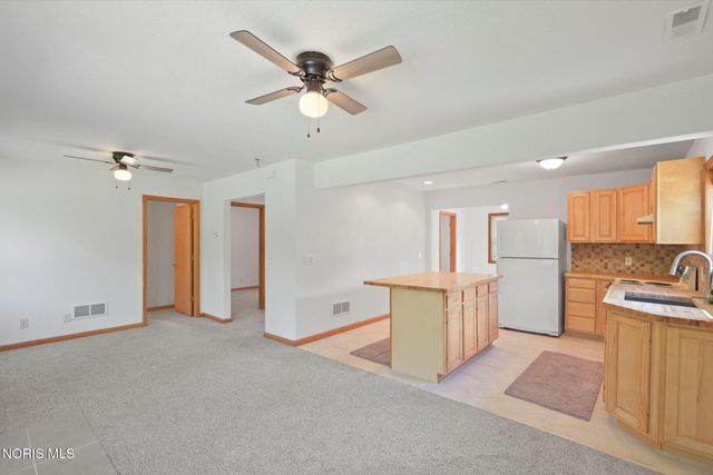 2320 County Road 2, Swanton, OH 43558