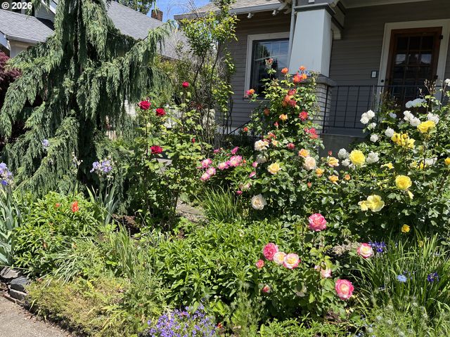 1924 Ne 47TH Ave, Portland, OR 97213