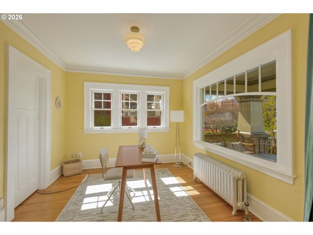 1924 Ne 47TH Ave, Portland, OR 97213