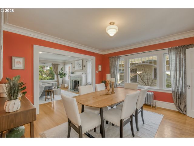 1924 Ne 47TH Ave, Portland, OR 97213