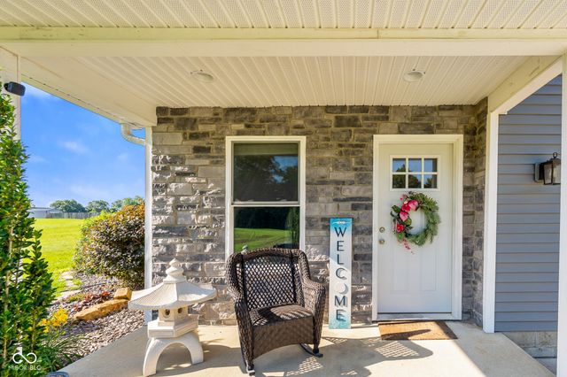 12851 E Hirth Lane, Springville, IN 47462