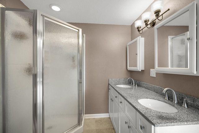 N24W26730 Accent COURT, Pewaukee, WI 53072
