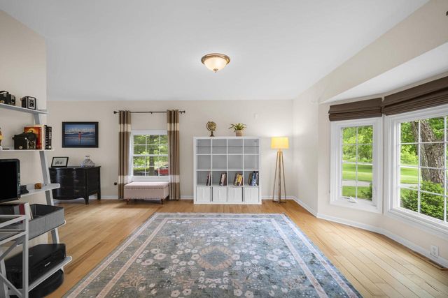 N24W26730 Accent COURT, Pewaukee, WI 53072