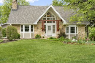 N24W26730 Accent COURT, Pewaukee, WI 53072