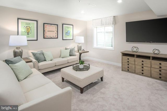 397 KELSO DR, Camp Hill, PA 17011