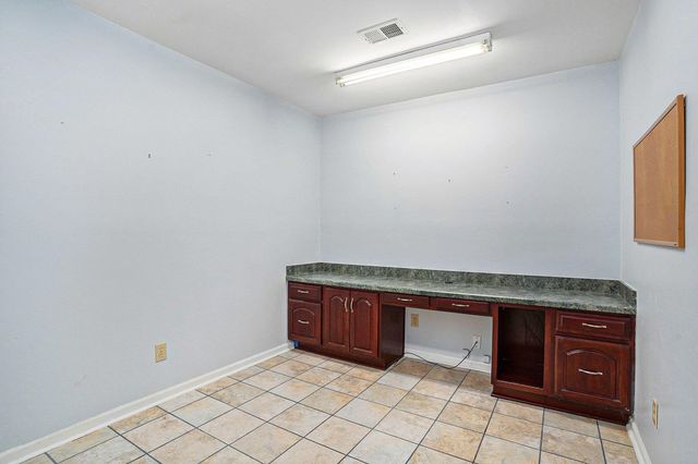 115 Hickory Dr., Conway, SC 29526