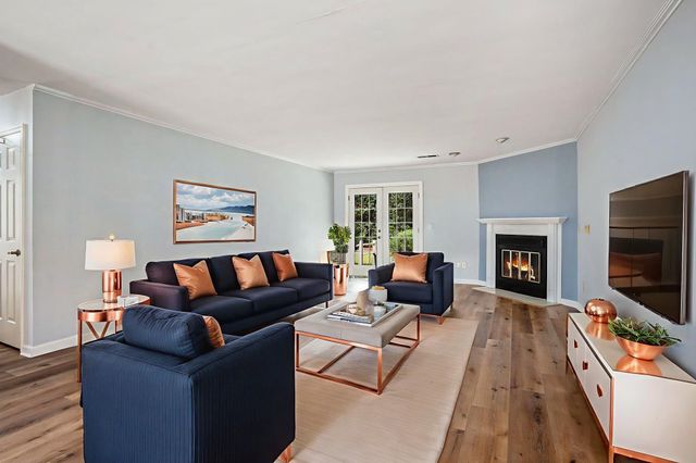 115 Hickory Dr., Conway, SC 29526