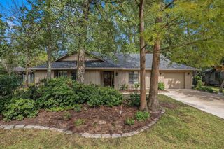 115 Hickory Dr., Conway, SC 29526