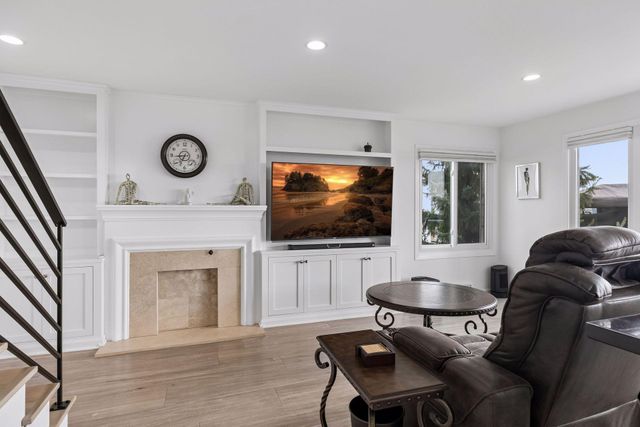 55 W Point Avenue, Tonka Bay, MN 55331