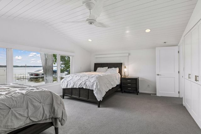 55 W Point Avenue, Tonka Bay, MN 55331