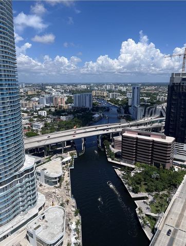 185 SW 7th Street 3702, Miami, FL 33130
