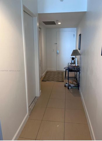 185 SW 7th Street 3702, Miami, FL 33130