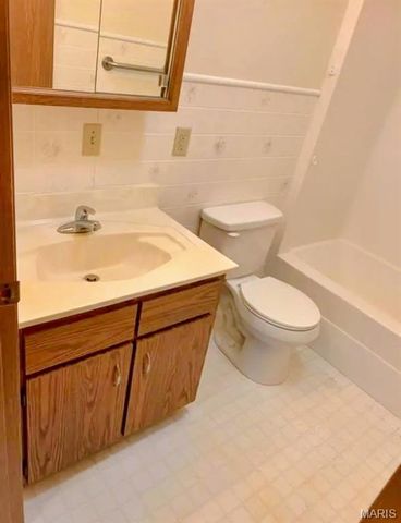 702 Clearview Drive 1, Union, MO 63084