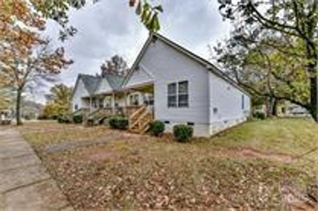 238 Hoskins Mill Lane D, Charlotte, NC 28208