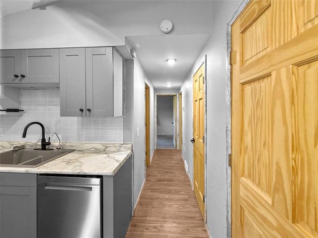 3019 Leslie Lane, Eau Claire, WI 54703