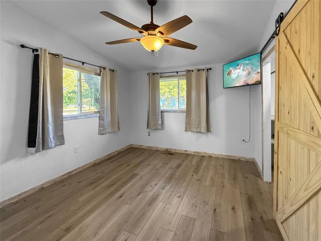 3019 Leslie Lane, Eau Claire, WI 54703