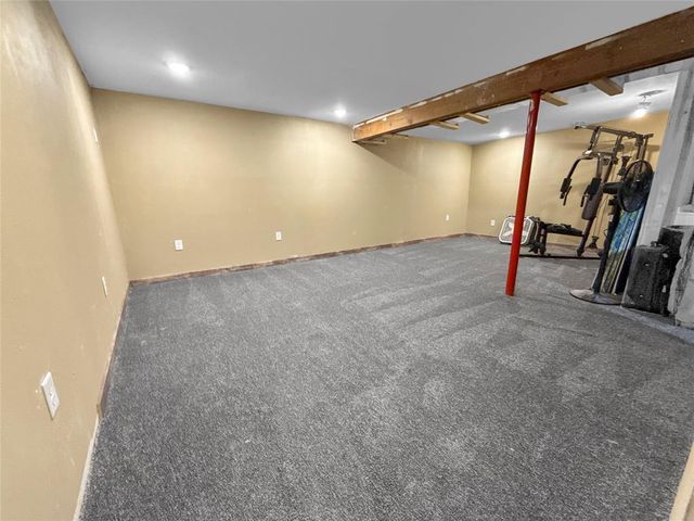3019 Leslie Lane, Eau Claire, WI 54703