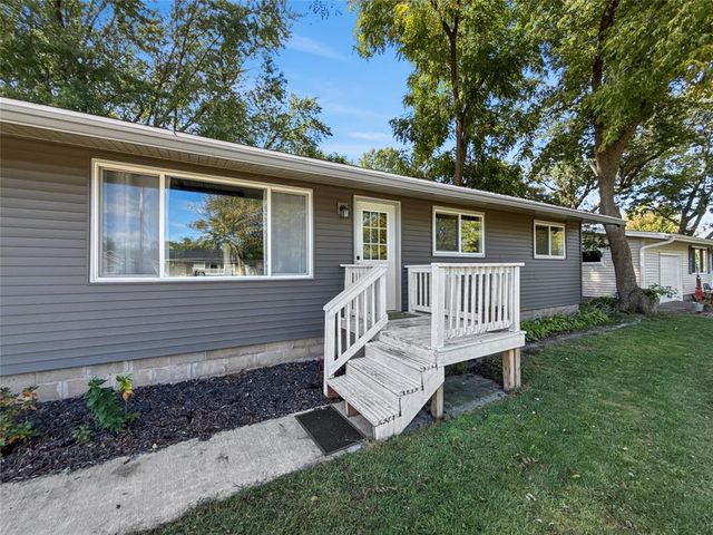 3019 Leslie Lane, Eau Claire, WI 54703