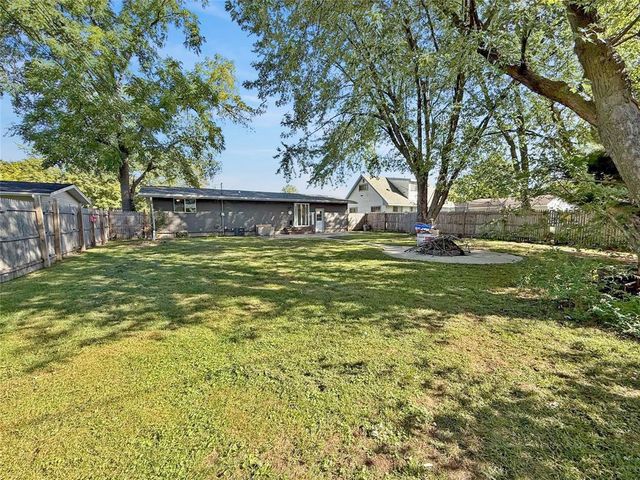3019 Leslie Lane, Eau Claire, WI 54703