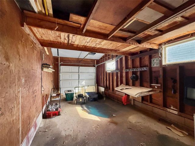 3019 Leslie Lane, Eau Claire, WI 54703