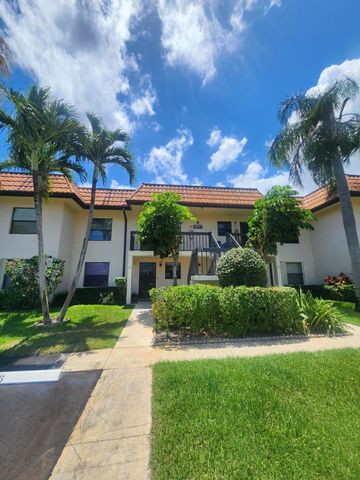 7257 Golf Colony 203, Lake Worth, FL 33467