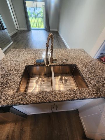 7257 Golf Colony 203, Lake Worth, FL 33467