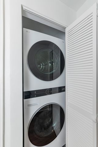 1426 N Greenview Avenue 3, Chicago, IL 60642