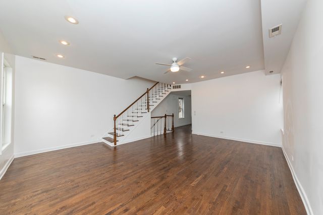 1426 N Greenview Avenue 3, Chicago, IL 60642