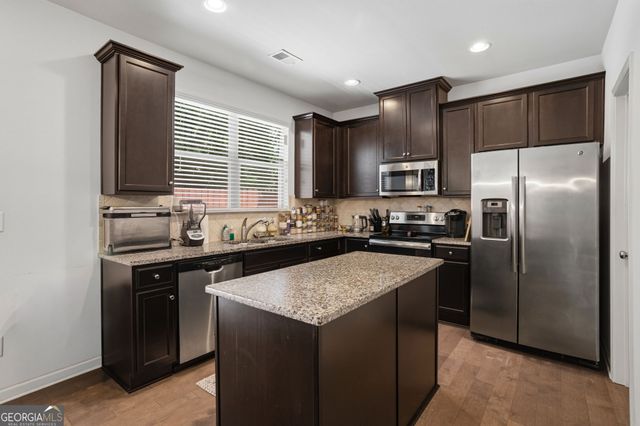 5667 Radford Loop, Fairburn, GA 30213