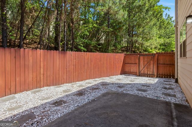 5667 Radford Loop, Fairburn, GA 30213