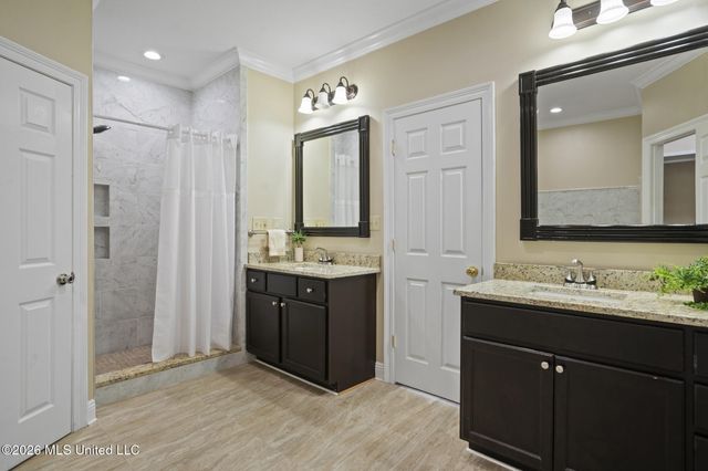 66 W Shore Drive, Hattiesburg, MS 39402