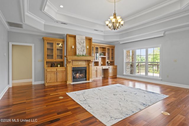 66 W Shore Drive, Hattiesburg, MS 39402
