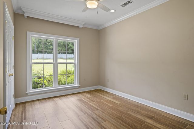 66 W Shore Drive, Hattiesburg, MS 39402