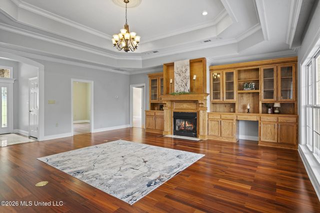 66 W Shore Drive, Hattiesburg, MS 39402
