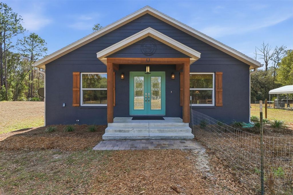 Image 3 of property listing at 6368 E GRANTHAM COURT, Hernando, FL 34442