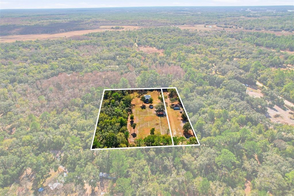 Image 54 of property listing at 6368 E GRANTHAM COURT, Hernando, FL 34442