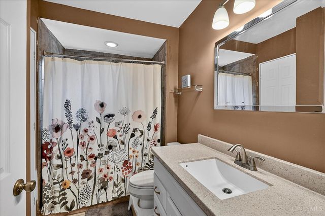 3678 Paramount Ridge Lane, Green Twp, OH 45247