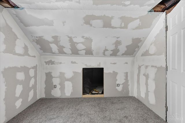3678 Paramount Ridge Lane, Green Twp, OH 45247