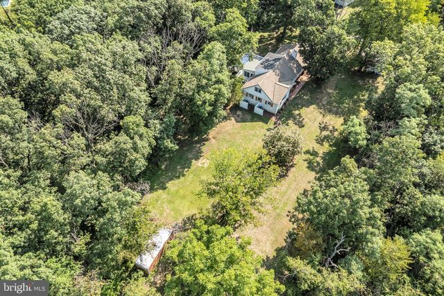 11 WAGNER DRIVE, Mechanicsburg, PA 17050
