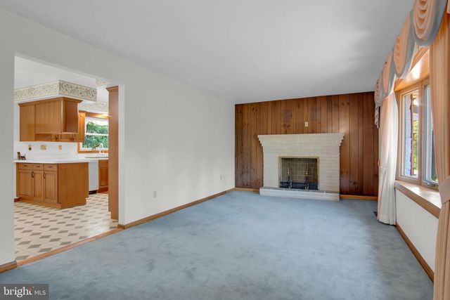 11 WAGNER DRIVE, Mechanicsburg, PA 17050