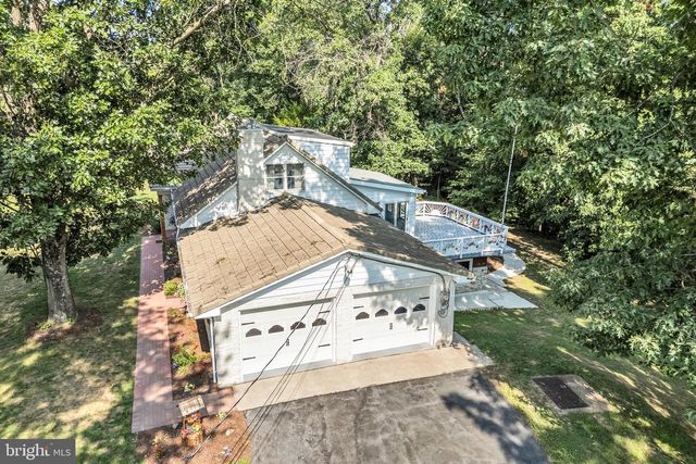 11 WAGNER DRIVE, Mechanicsburg, PA 17050