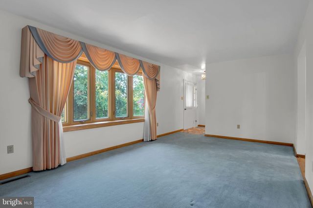 11 WAGNER DRIVE, Mechanicsburg, PA 17050