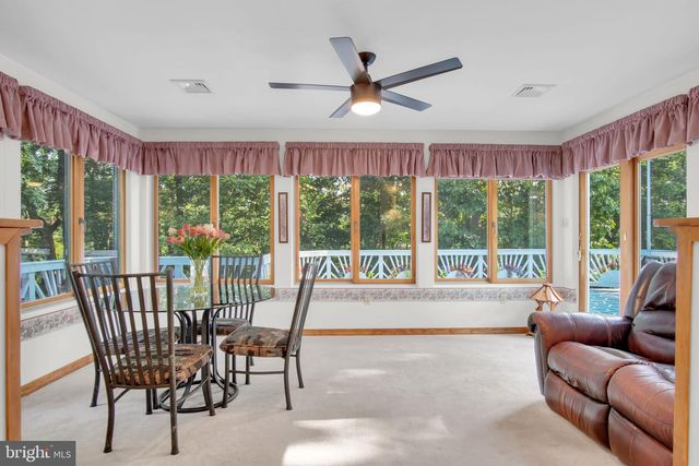11 WAGNER DRIVE, Mechanicsburg, PA 17050